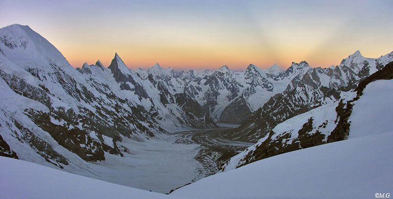 K2 Gondogoro La Circuit Trek Packages