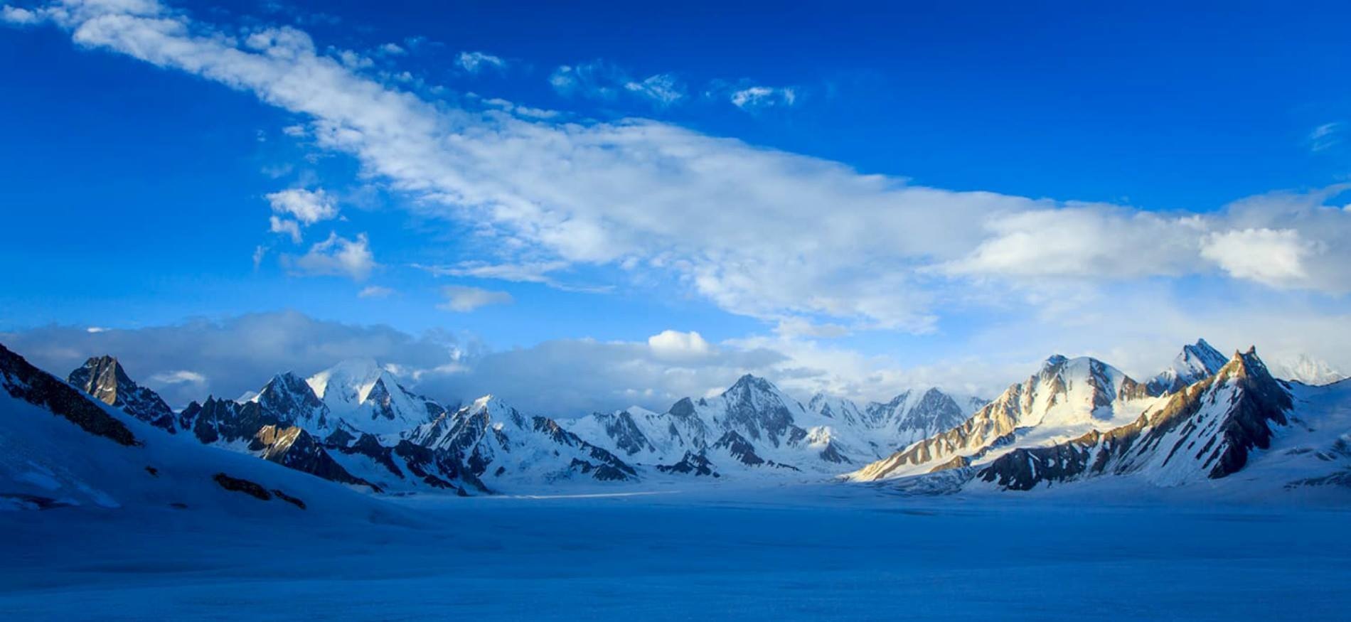 snow-lake-biafo-hispar-la-tough trek
