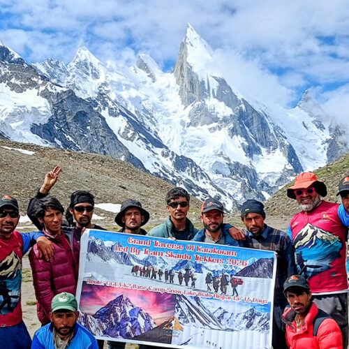 team skardu trekkers; laila peak bc