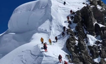 Broad peak expedition team going up for summit
