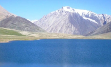 Blue lake at shimsall pass